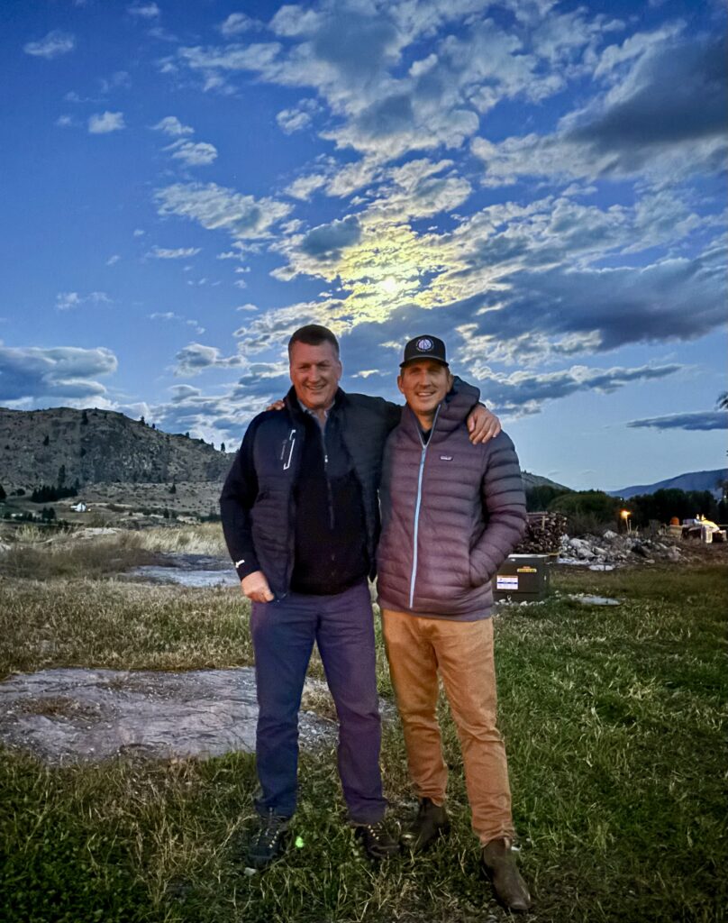 We're so grateful for the help of good friends and family visiting and helping.